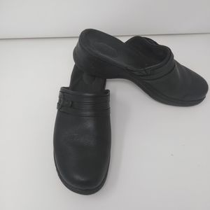 Clarks shoes, black, size 9.5M